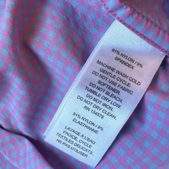 Vineyard Vines Pink and Blue Plaid Classic Fit Cooper Shirt in Size Medium - Picture 4 of 5